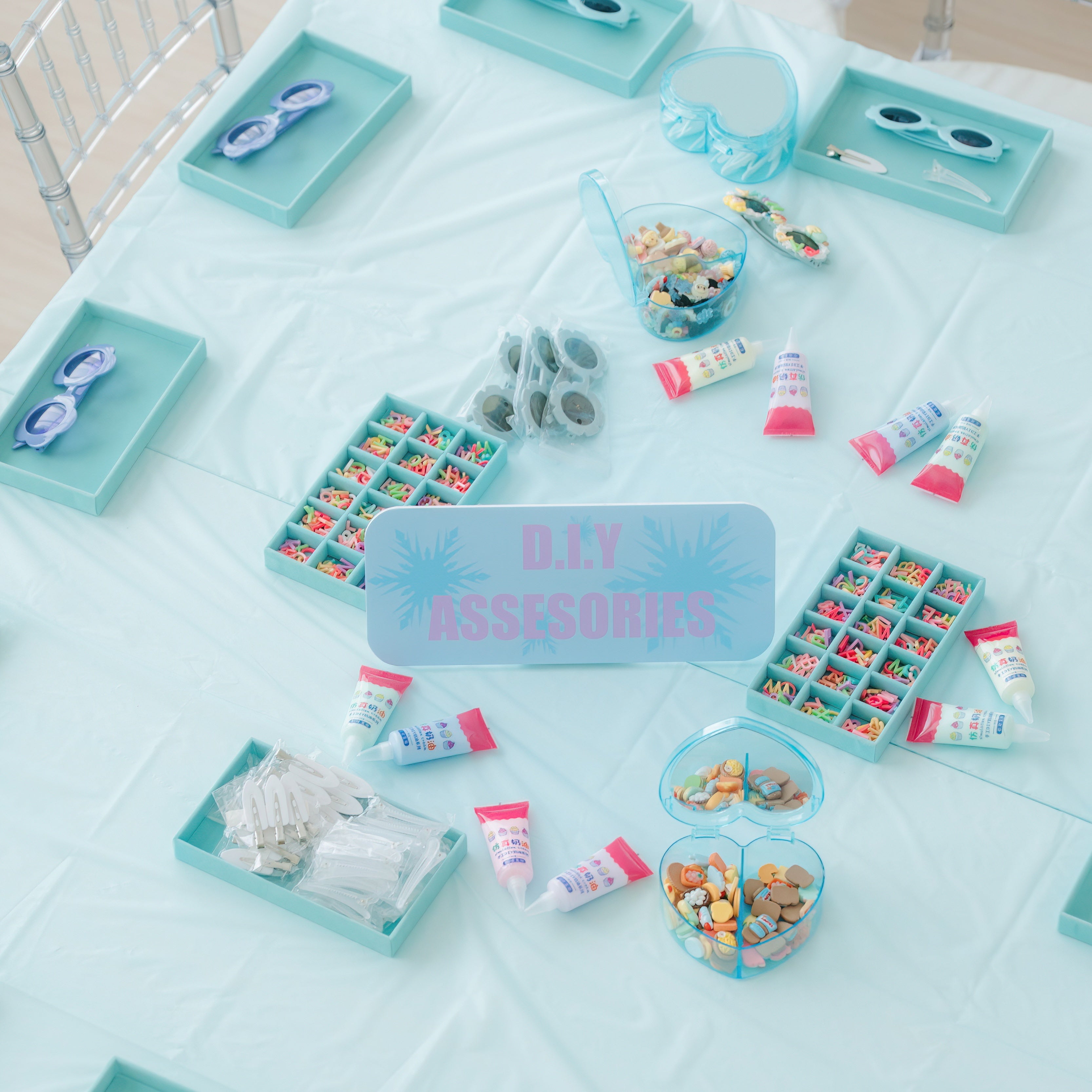 DIY Accessories Station