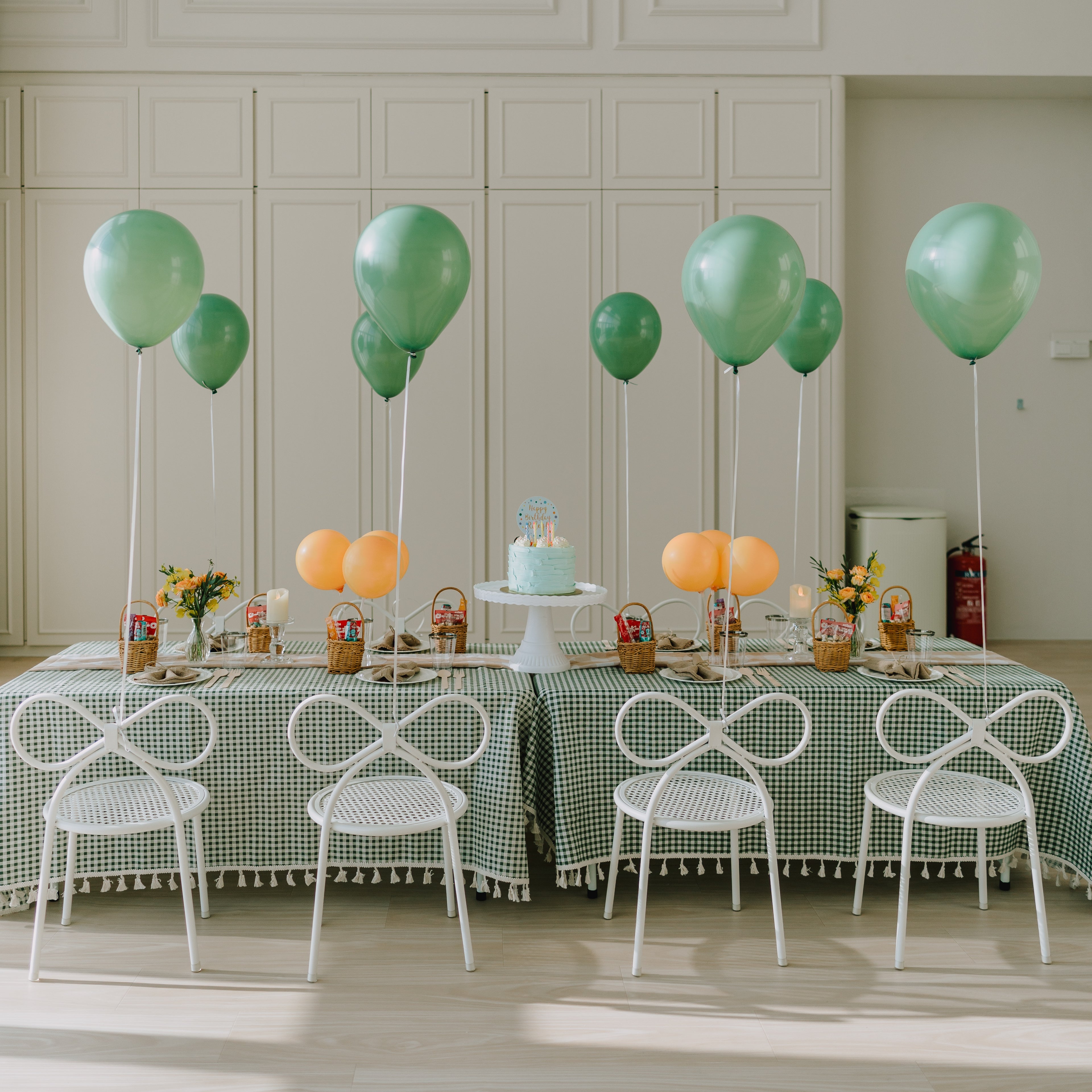 Kids Table Styling